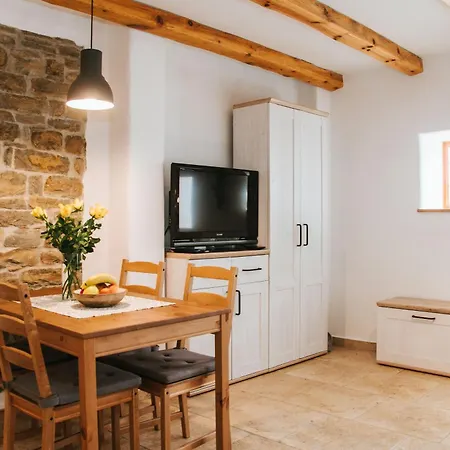 Apartment Hisa Bepina Koper