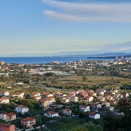 Hisa Bepina Apartman Koper